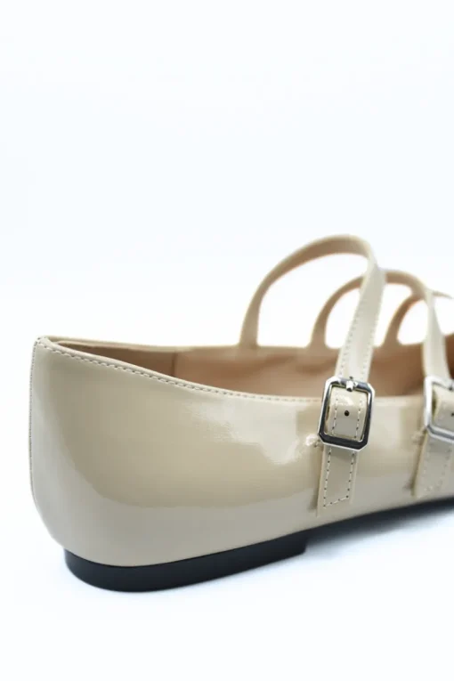 Beige Gwen Strappy Buckle Detail Flat Shoes<IKRUSH Clearance