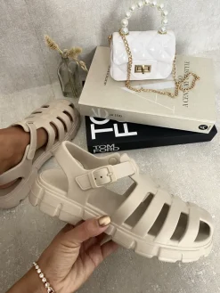 Beige Janelle Summer Round Toe Strappy Chunky Sandals<IKRUSH Fashion
