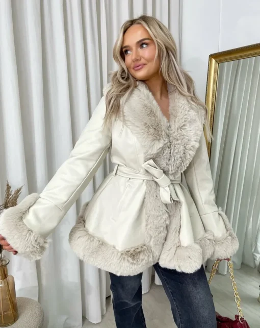 Beige Janna Faux Fur Trim Winter Jacket<IKRUSH Clearance