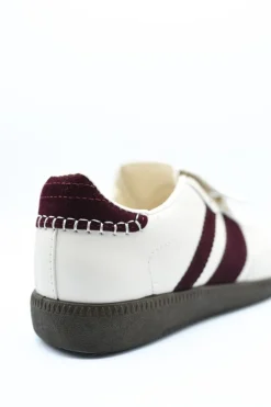 Beige Johanna Lace-Up Flip Tongue Round Toe Trainers<IKRUSH Online