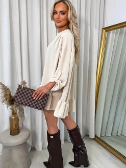 Beige Ruby V-Neck High Low Ruffle Hem Oversized Top<IKRUSH Best