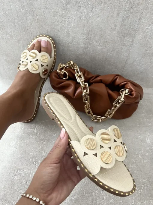 Beige Vivian Studded Strap Flat Sandals<IKRUSH Fashion