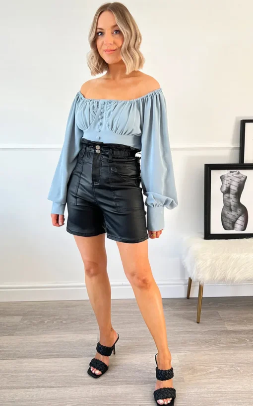 Black Ayla Faux Leather Highwaist Shorts<IKRUSH New
