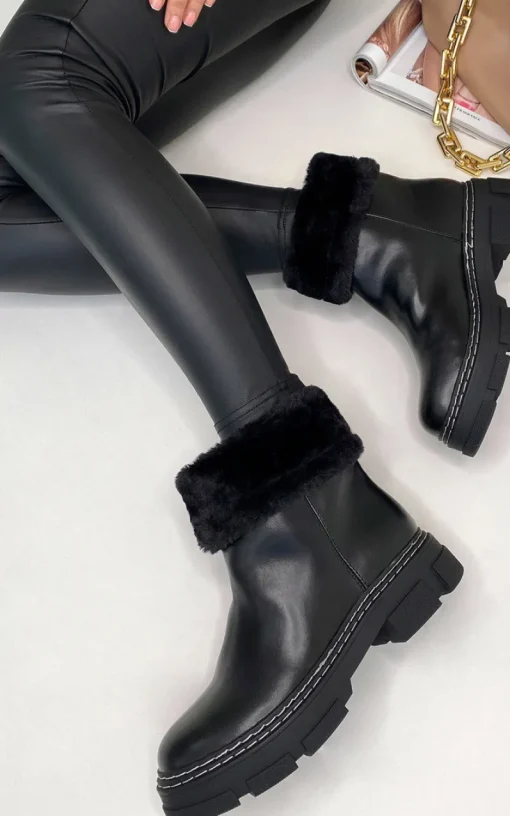 Black Cassie Faux Leather Fluffy Bow Ankle Boots<IKRUSH Outlet