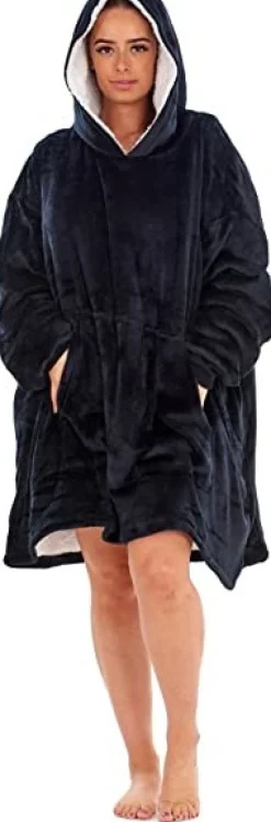 Black Mabel Super Cosy Snoodie<IKRUSH Online