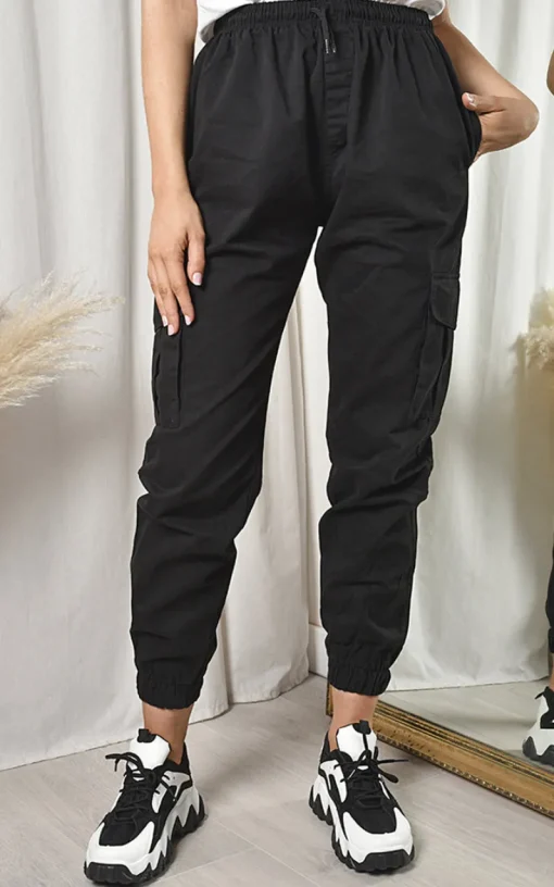 Black Xanthe Pocket Cargo Trousers<IKRUSH Online