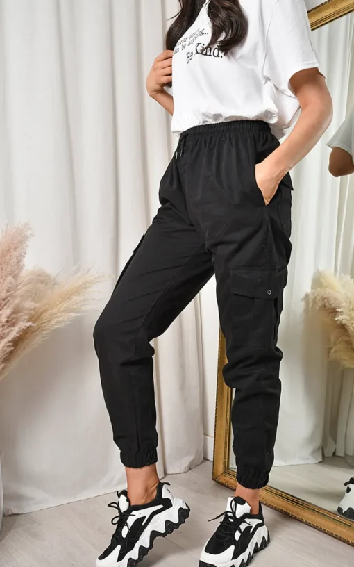 Black Xanthe Pocket Cargo Trousers<IKRUSH Online