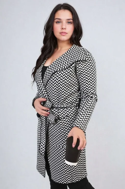 Black/white Ava Check Print Full Sleeve Notched Lapel Collar Neck Belted Coat<IKRUSH Sale