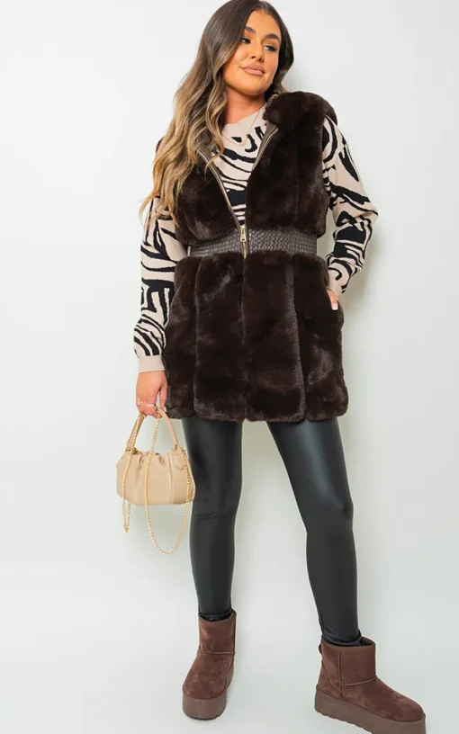 Brown Emilee Faux Fur Zip Up Gilet<IKRUSH Discount