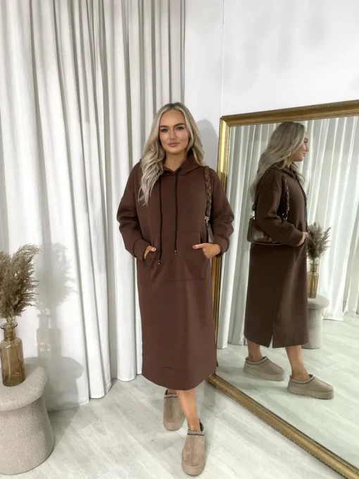Brown Jenna Kangaroo Pocket Long Loose Hoodie<IKRUSH Online