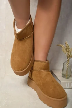 Chestnut Jazlyn Faux Fur Lined Ankle Platform Mini Boots<IKRUSH Fashion