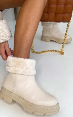 Cream Cassie Faux Leather Fluffy Bow Ankle Boots<IKRUSH Fashion