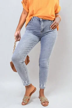 Denim Sevyn Distressed High Waisted Jeans<IKRUSH Clearance