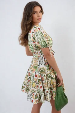 Green Delilah Floral V-Neck Tie Waist Mini Dress<IKRUSH Best