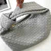 Grey Jazlyn Quilted Handbag<IKRUSH Online
