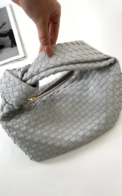 Grey Jazlyn Quilted Handbag<IKRUSH Online