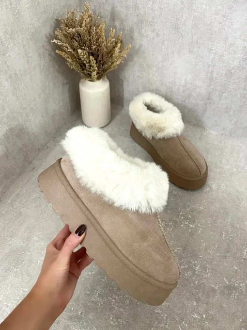 Khaki Shella Faux Fur Trim Platform Ankle Boots<IKRUSH Fashion