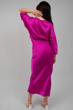 Magenta Kylie V-Neck Twist Front Midi Dress<IKRUSH Outlet