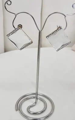 Silver Lowri Diamante Crystal Drop Earrings<IKRUSH Online