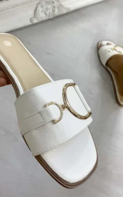 White Ashleigh Gold Detail Sliders<IKRUSH Fashion
