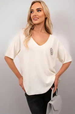 White Della Short Sleeve V-Neck Oversized Rhinestone Heart Detail Top<IKRUSH Sale