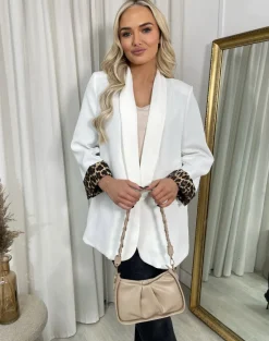 White Mira Leopard Print Blazer Jacket<IKRUSH New