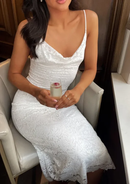 White Viviana Strappy Floral Lace Midi Dress<IKRUSH Outlet