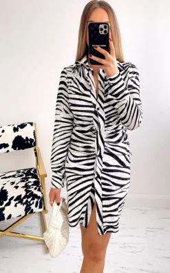 Zebra Jill Printed Button Down Shirt Dress<IKRUSH Clearance